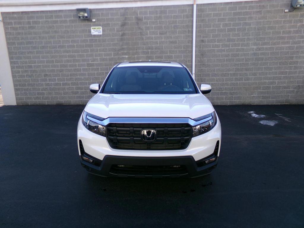 new 2025 Honda Ridgeline car, priced at $41,885