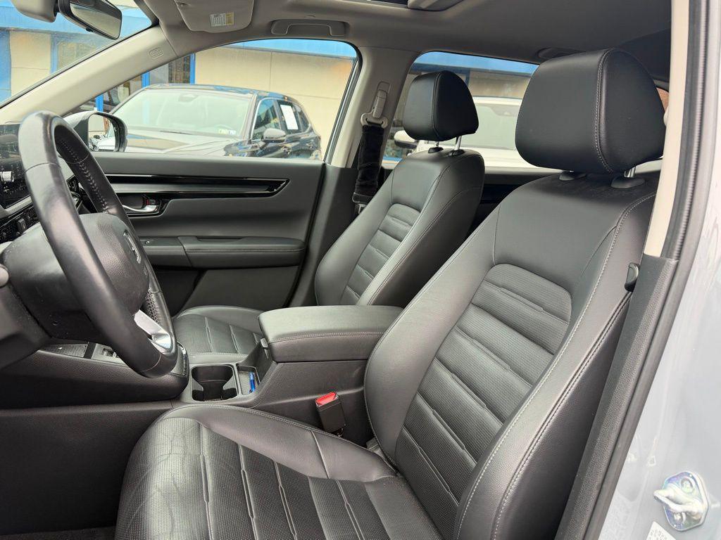 used 2024 Honda CR-V car, priced at $31,997