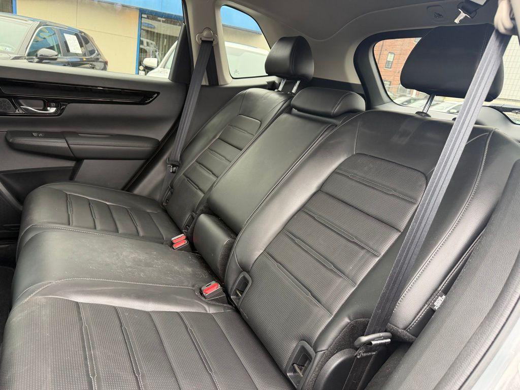used 2024 Honda CR-V car, priced at $31,997