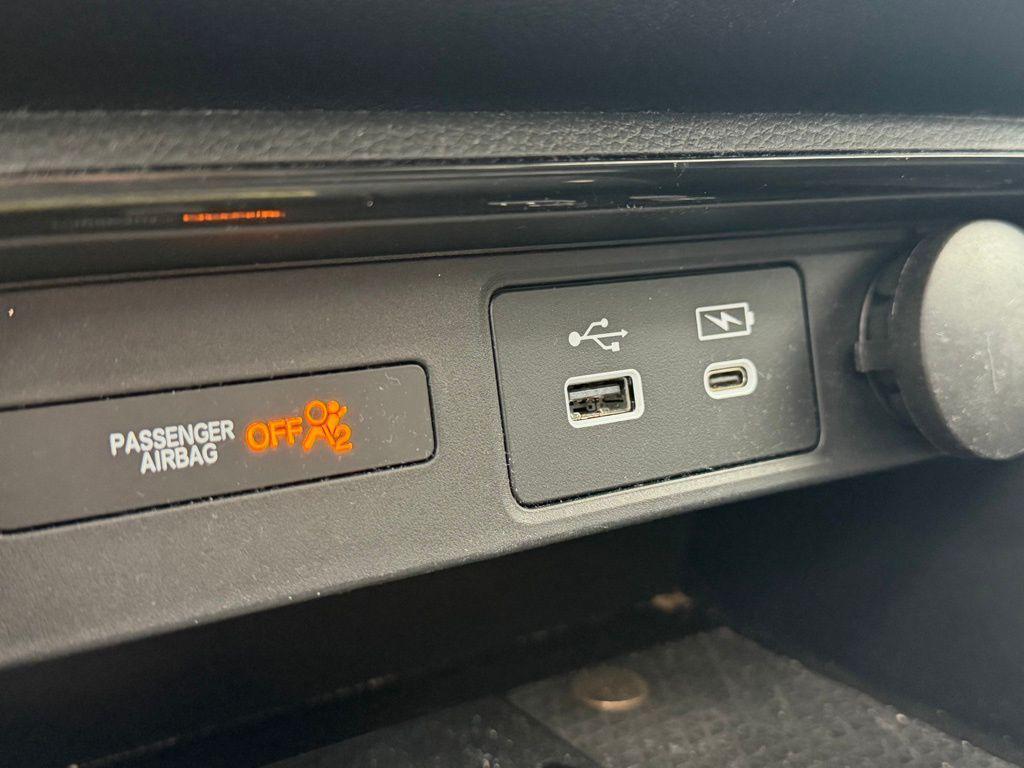 used 2024 Honda CR-V car, priced at $31,997