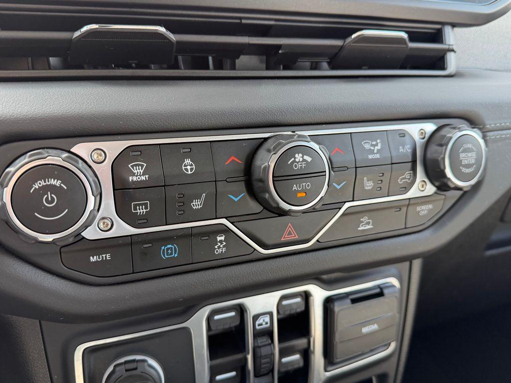 used 2025 Jeep Wrangler 4xe car, priced at $31,378