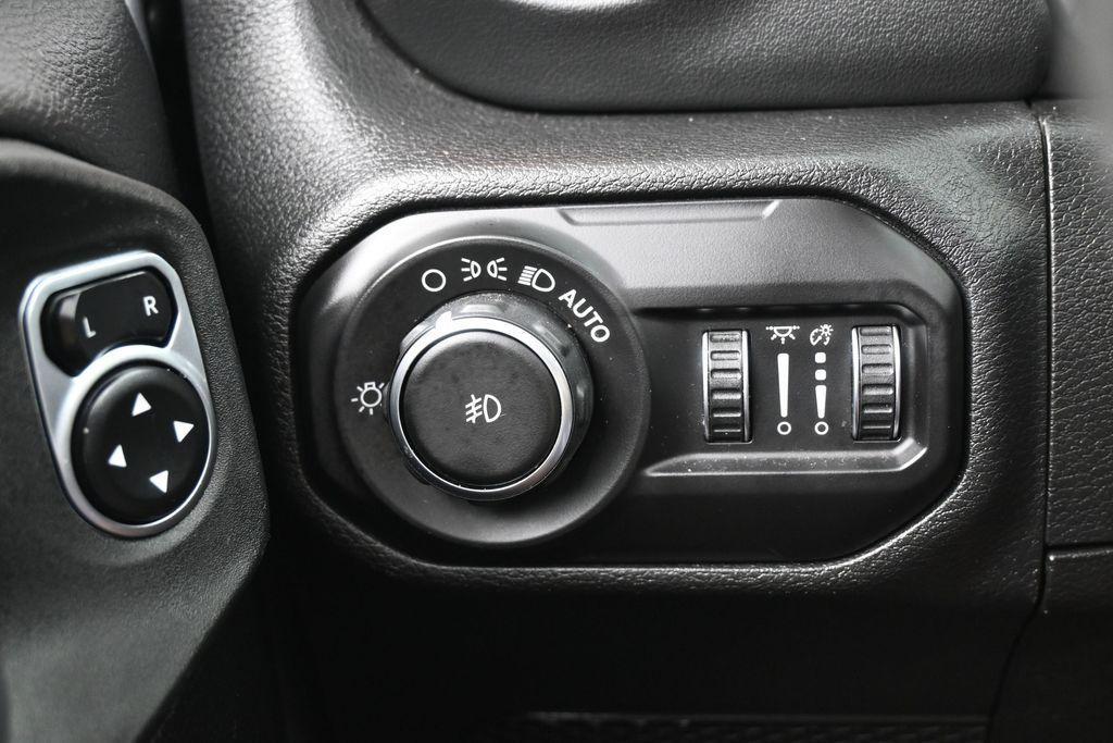 used 2021 Jeep Wrangler Unlimited car, priced at $35,000