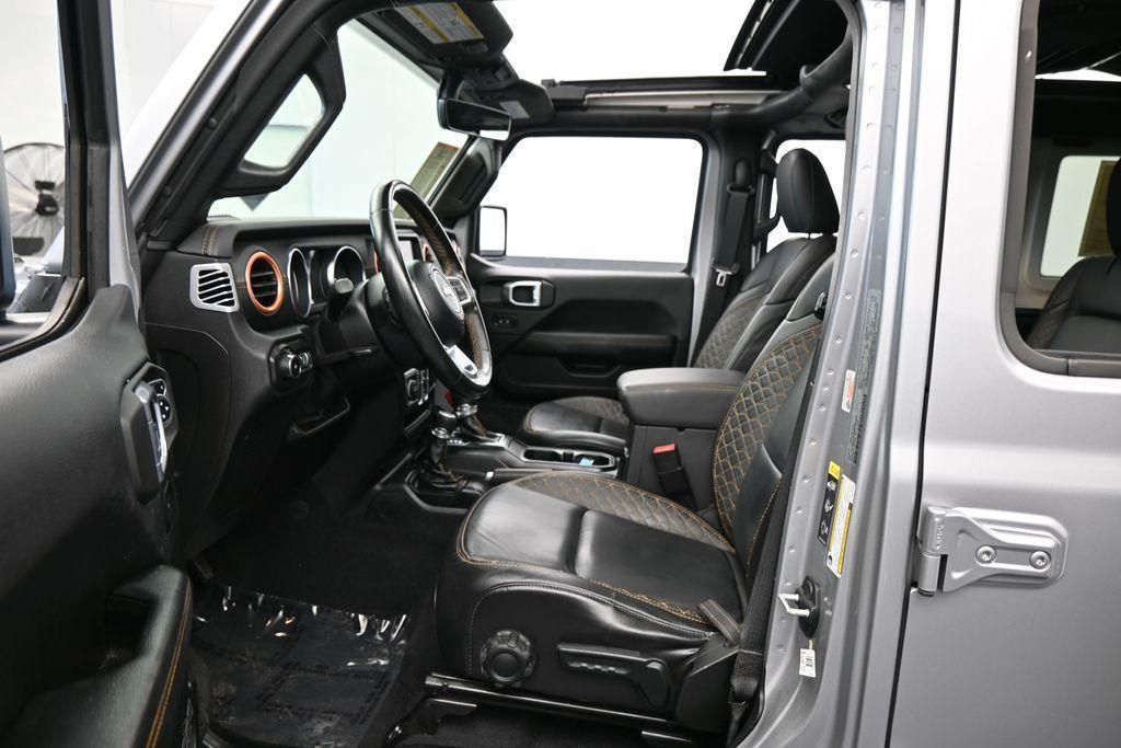 used 2021 Jeep Wrangler Unlimited car, priced at $35,000