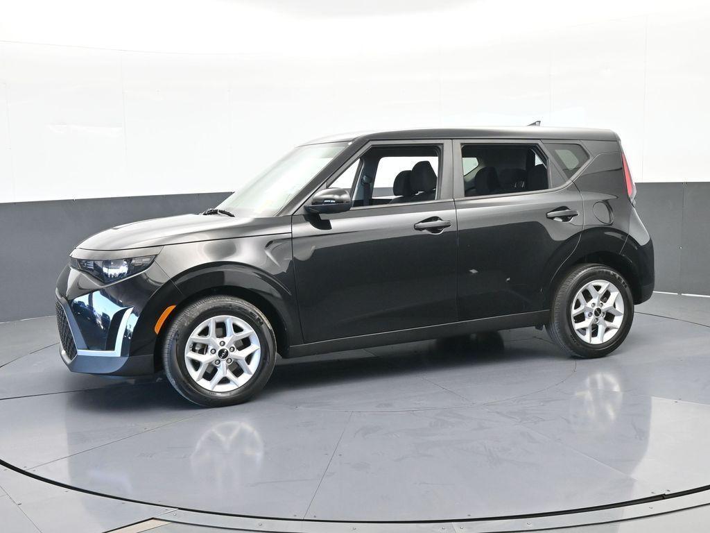 used 2023 Kia Soul car, priced at $16,212