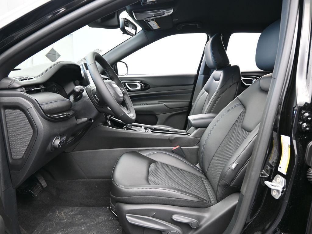 new 2026 Jeep Compass car, priced at $32,805