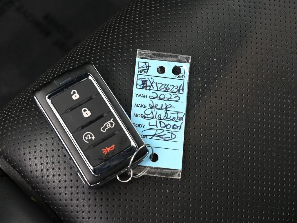 used 2023 Jeep Grand Cherokee car, priced at $35,849