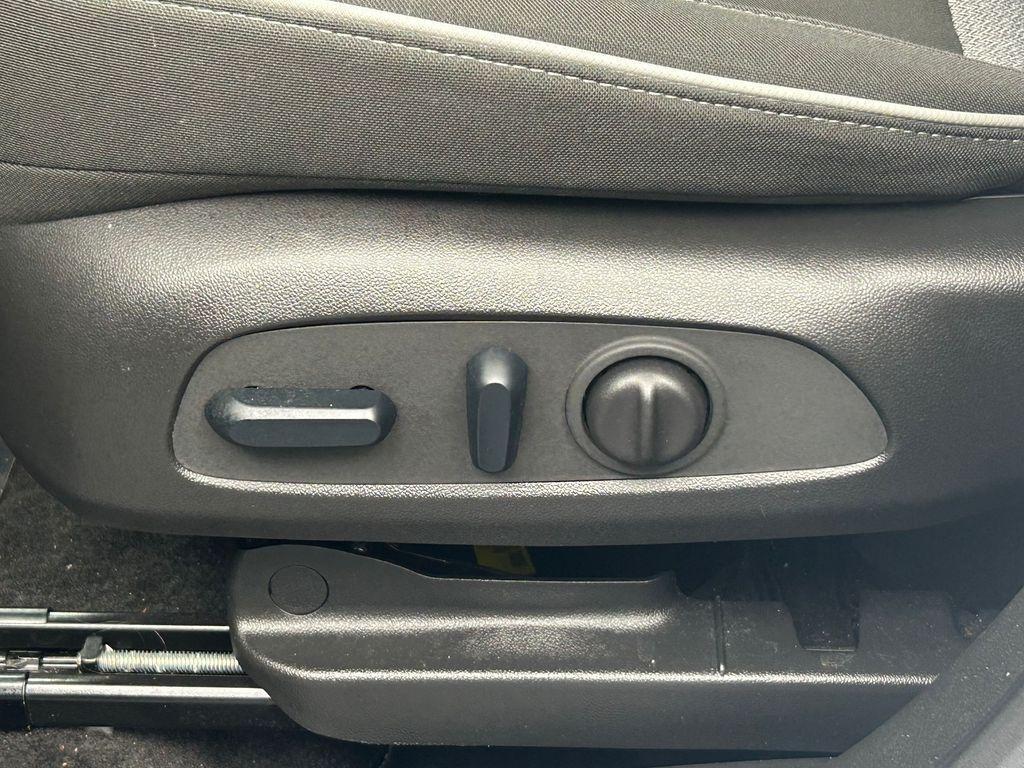 used 2023 Chevrolet TrailBlazer car, priced at $16,996