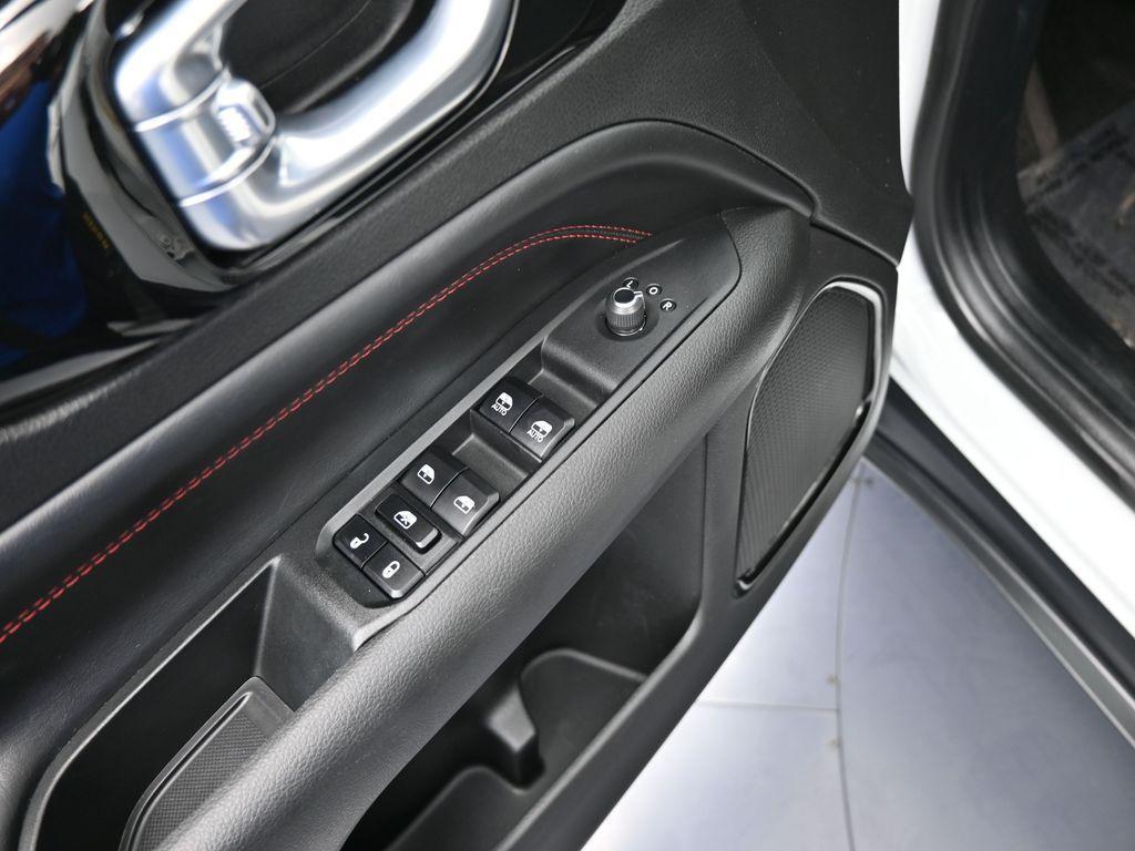 used 2023 Jeep Compass car, priced at $20,899