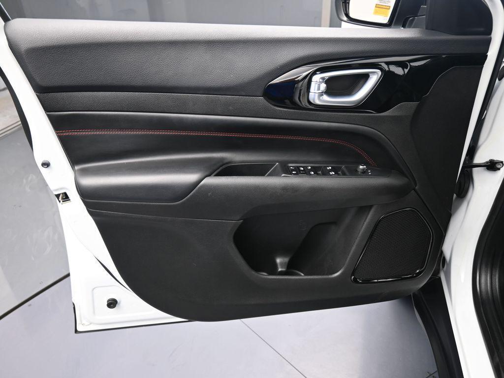 used 2023 Jeep Compass car, priced at $20,899