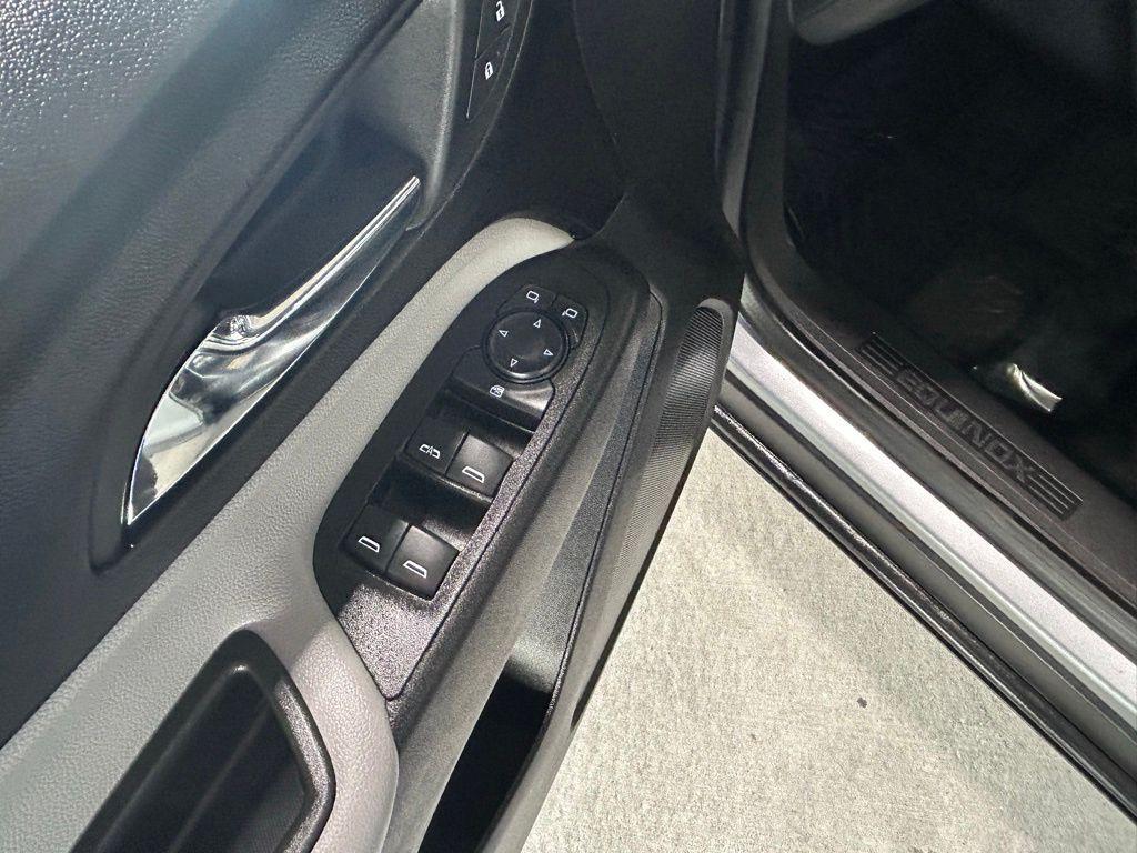 used 2024 Chevrolet Equinox car, priced at $14,995