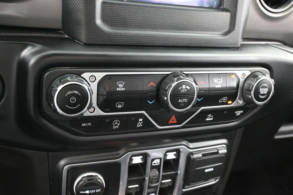 used 2022 Jeep Wrangler Unlimited car, priced at $24,650