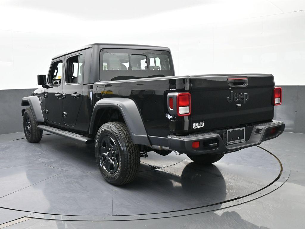 new 2026 Jeep Gladiator car, priced at $44,265