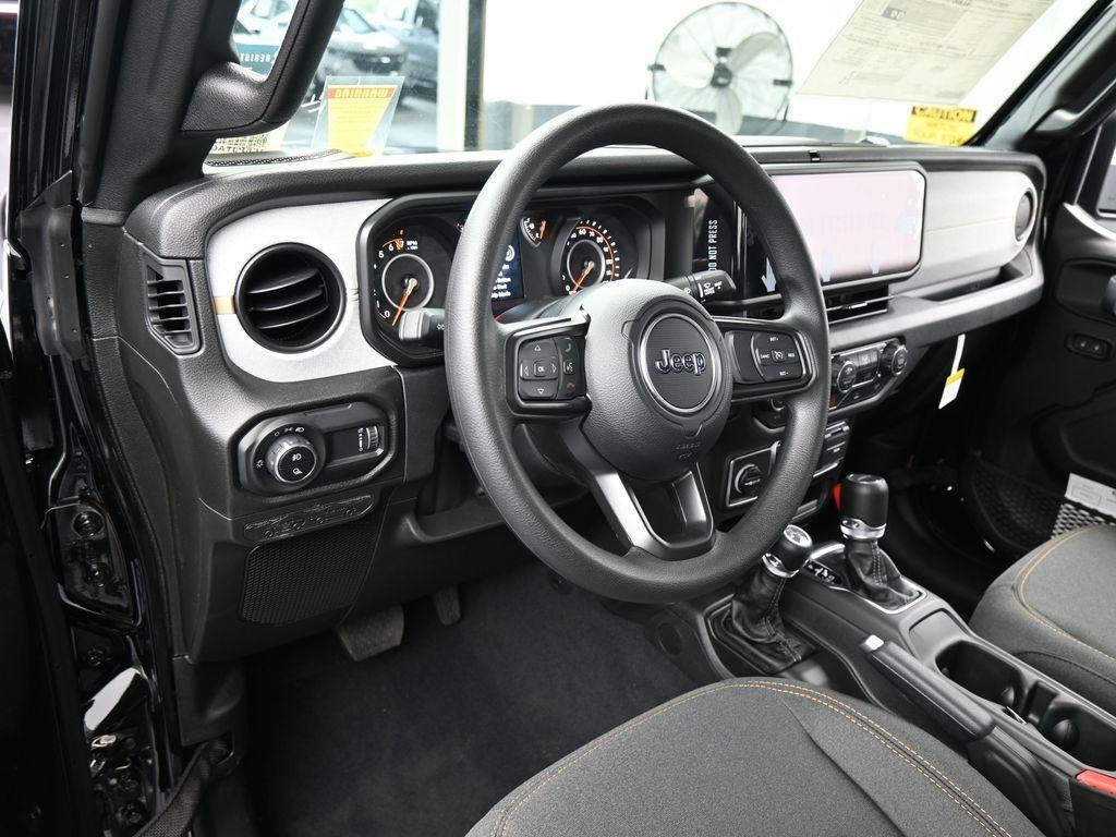 new 2026 Jeep Gladiator car, priced at $44,265