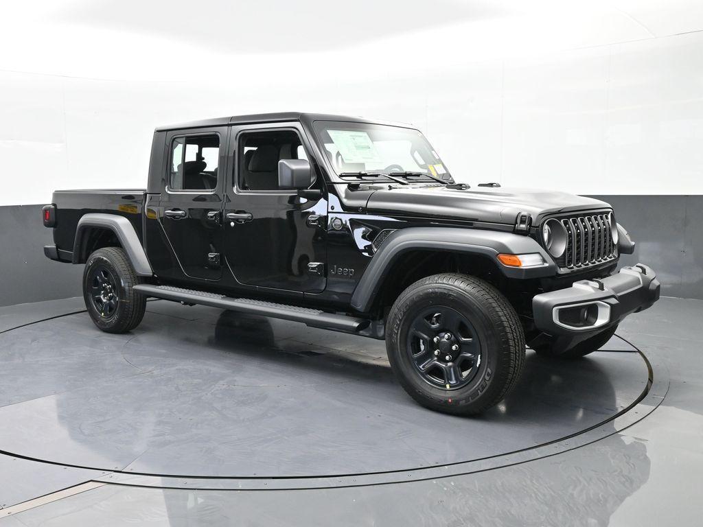 new 2026 Jeep Gladiator car, priced at $44,265