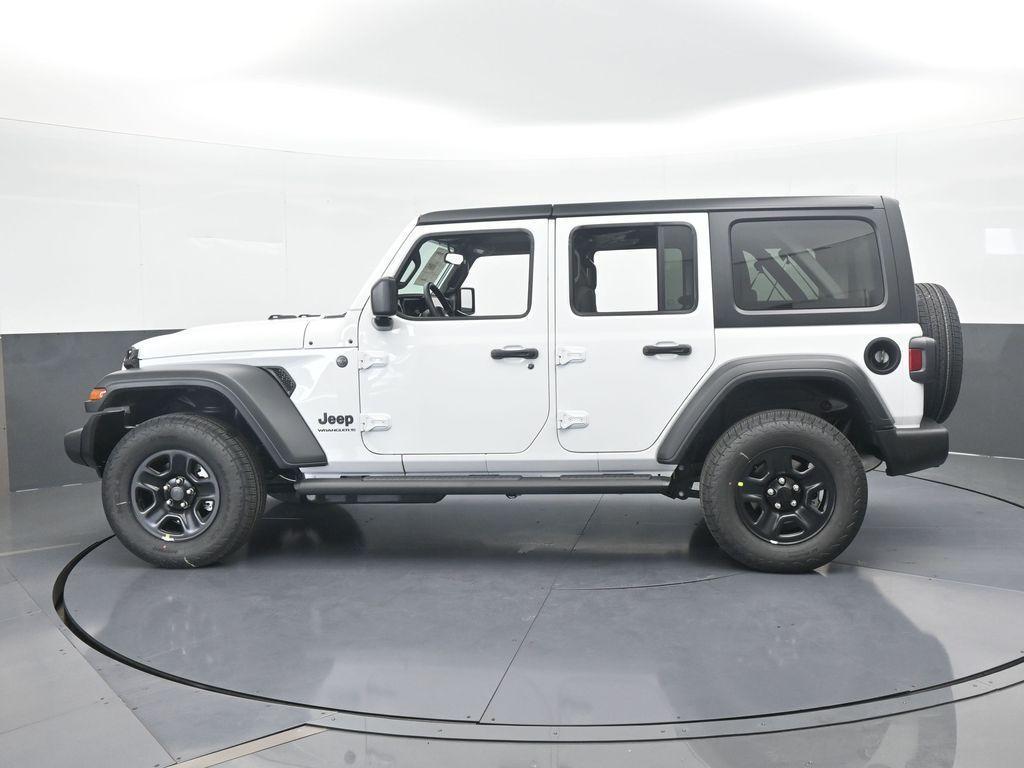 new 2026 Jeep Wrangler car, priced at $46,535