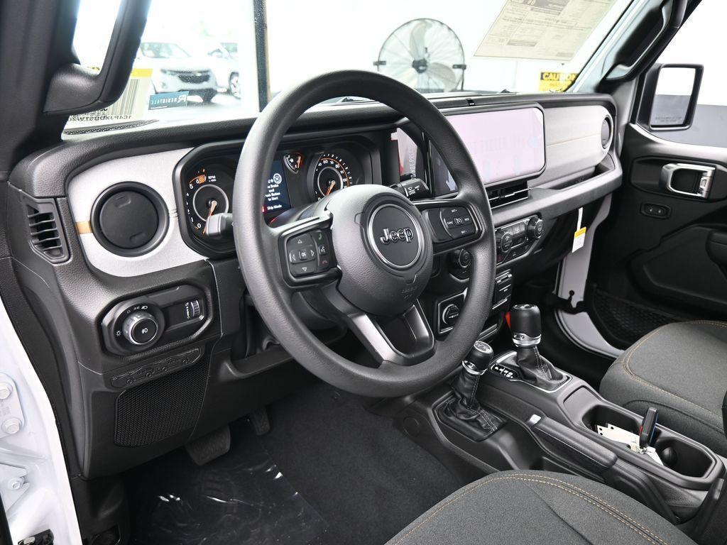 new 2026 Jeep Wrangler car, priced at $46,535