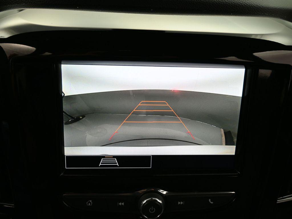 used 2023 Chevrolet Traverse car, priced at $21,991