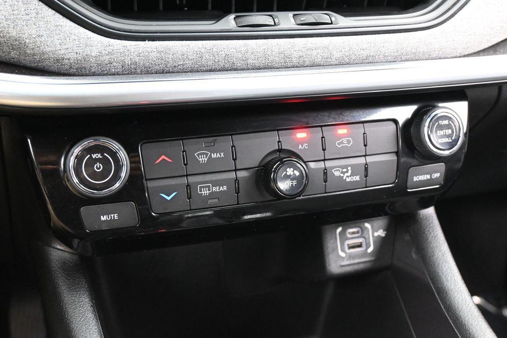 used 2023 Jeep Compass car, priced at $17,762