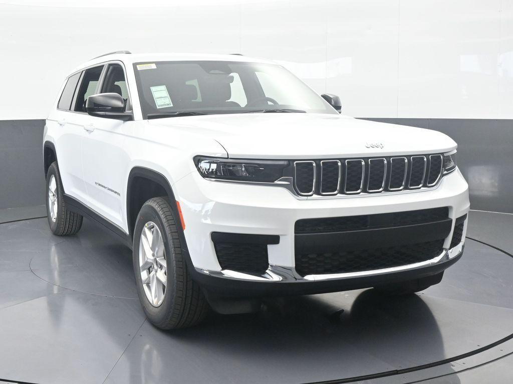 new 2025 Jeep Grand Cherokee L car
