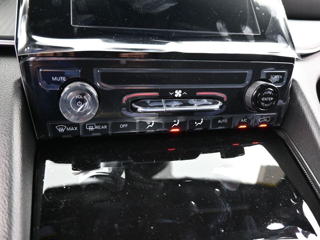 new 2025 Jeep Grand Cherokee L car