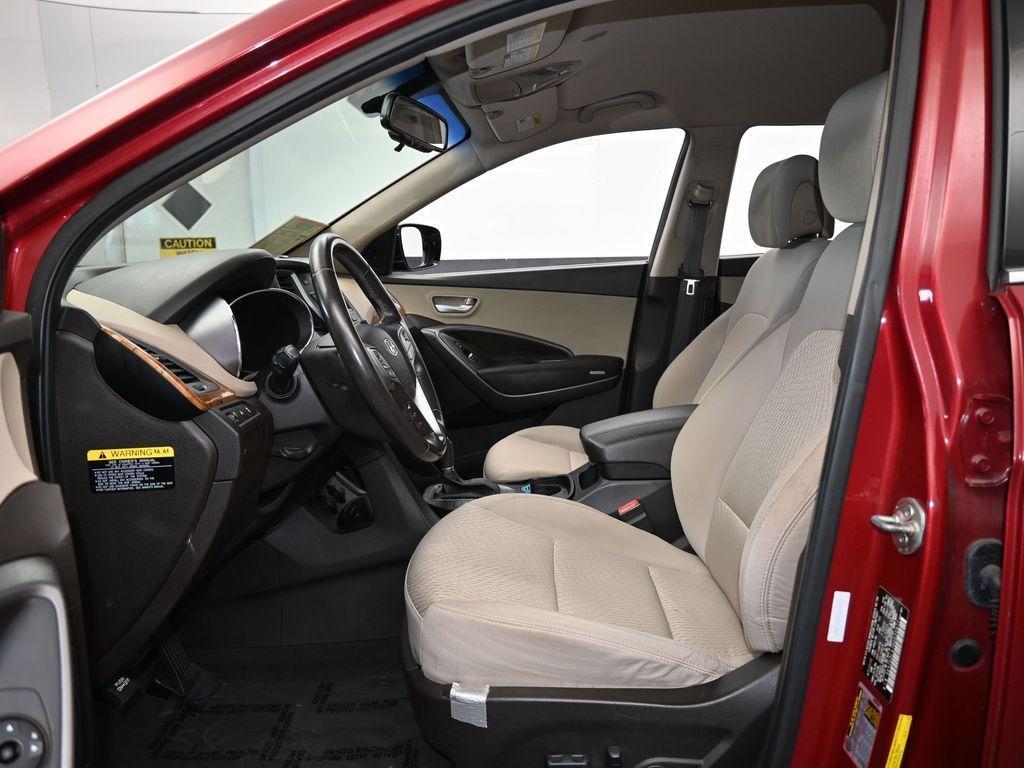 used 2013 Hyundai Santa Fe car, priced at $9,690
