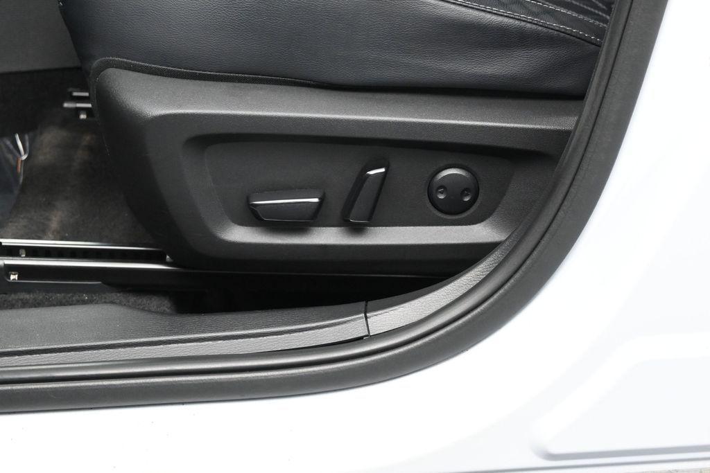 used 2024 Mitsubishi Outlander car, priced at $24,500