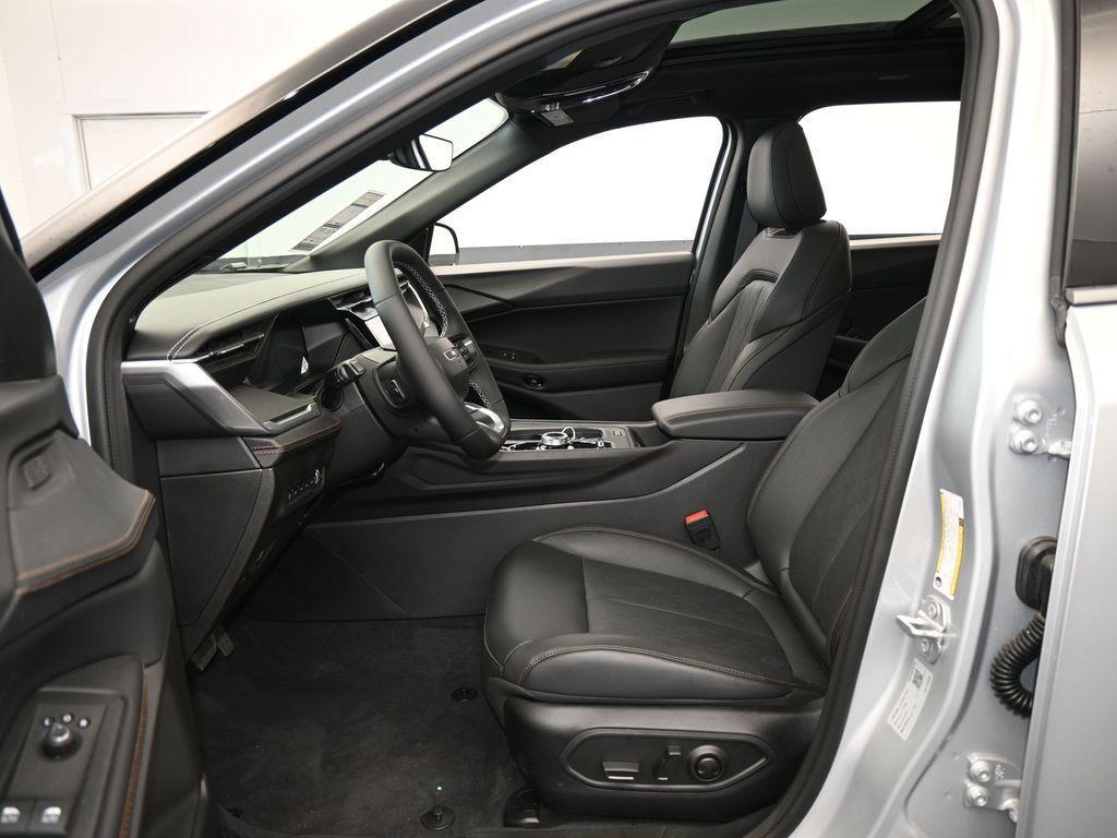 new 2026 Jeep Cherokee car, priced at $38,859