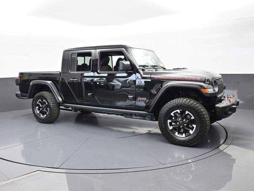 new 2026 Jeep Gladiator car, priced at $64,130