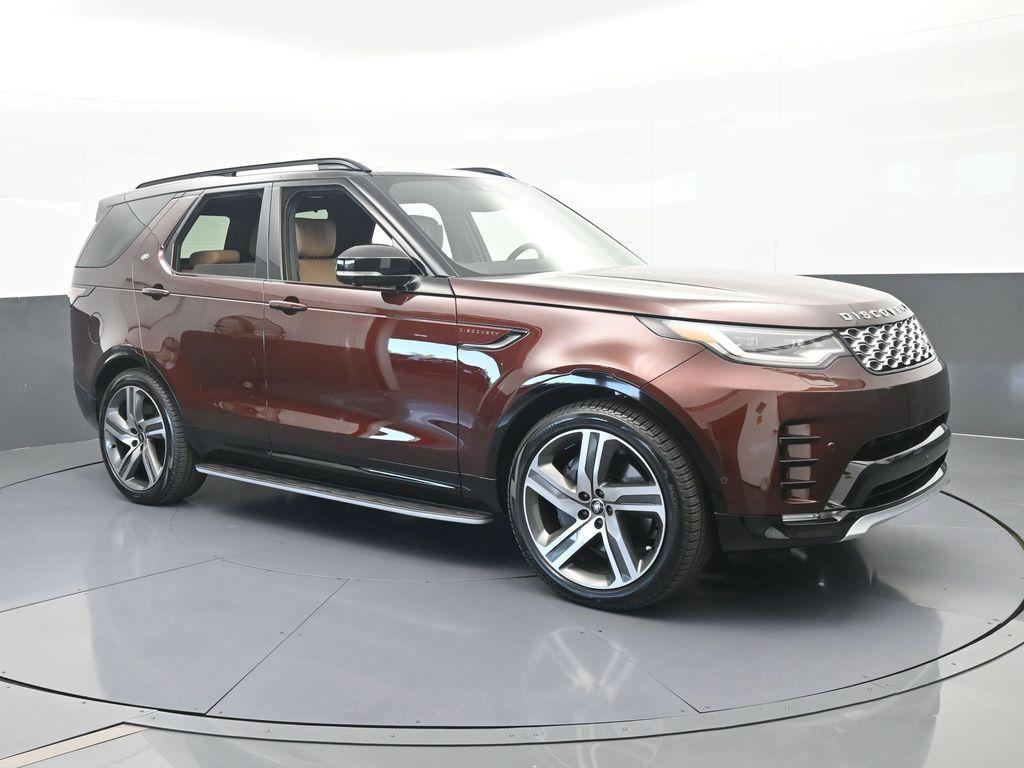 used 2026 Land Rover Discovery car, priced at $69,987