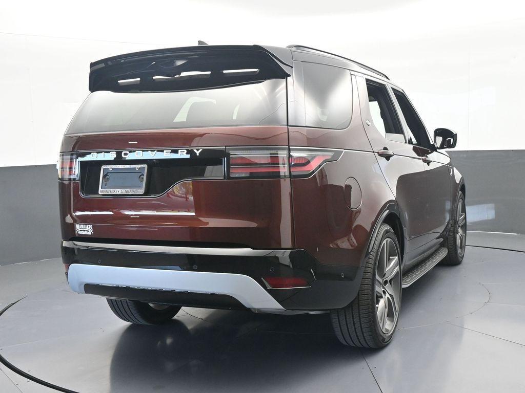 used 2026 Land Rover Discovery car, priced at $69,987