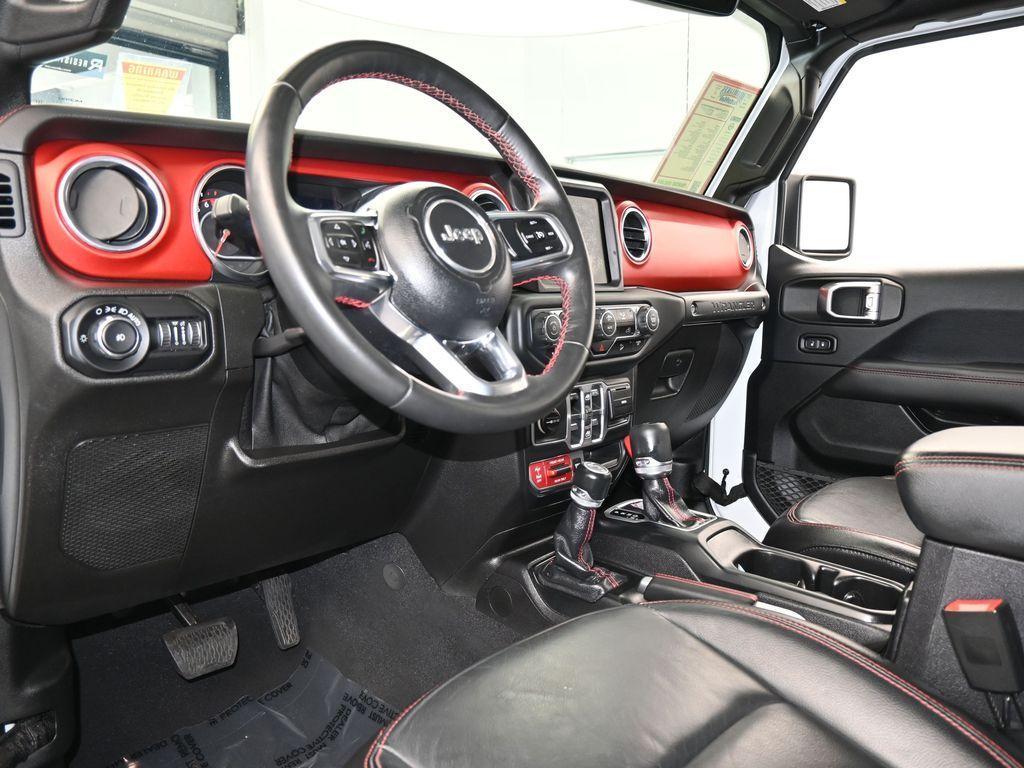 used 2018 Jeep Wrangler Unlimited car, priced at $27,995
