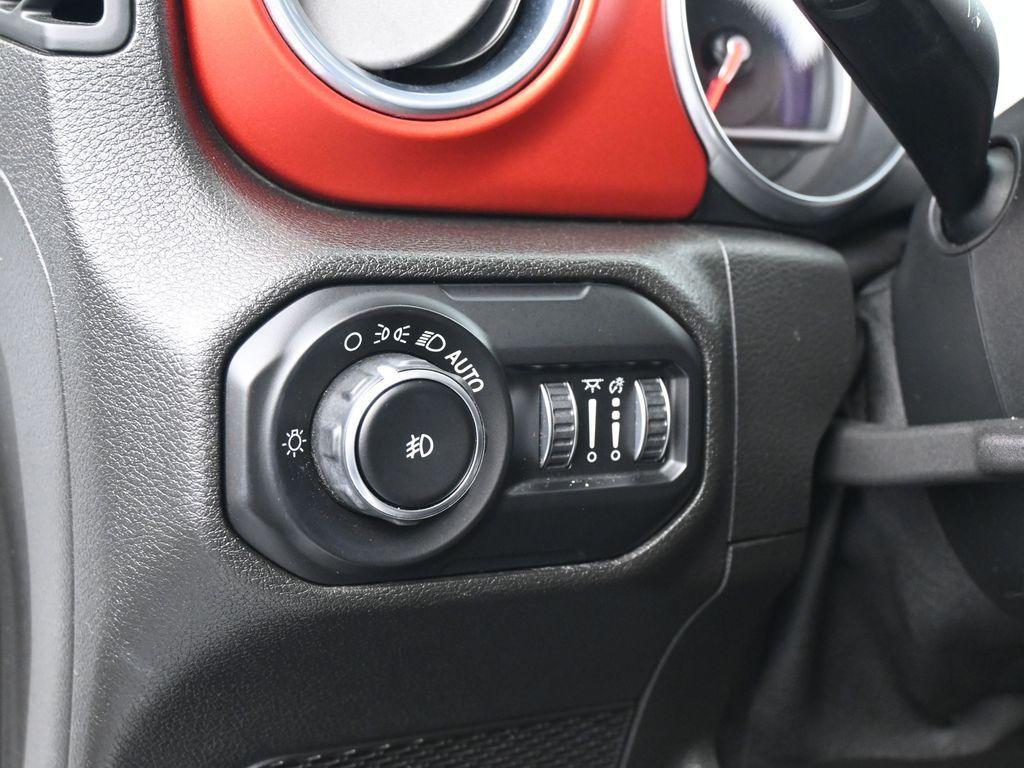 used 2018 Jeep Wrangler Unlimited car, priced at $27,995