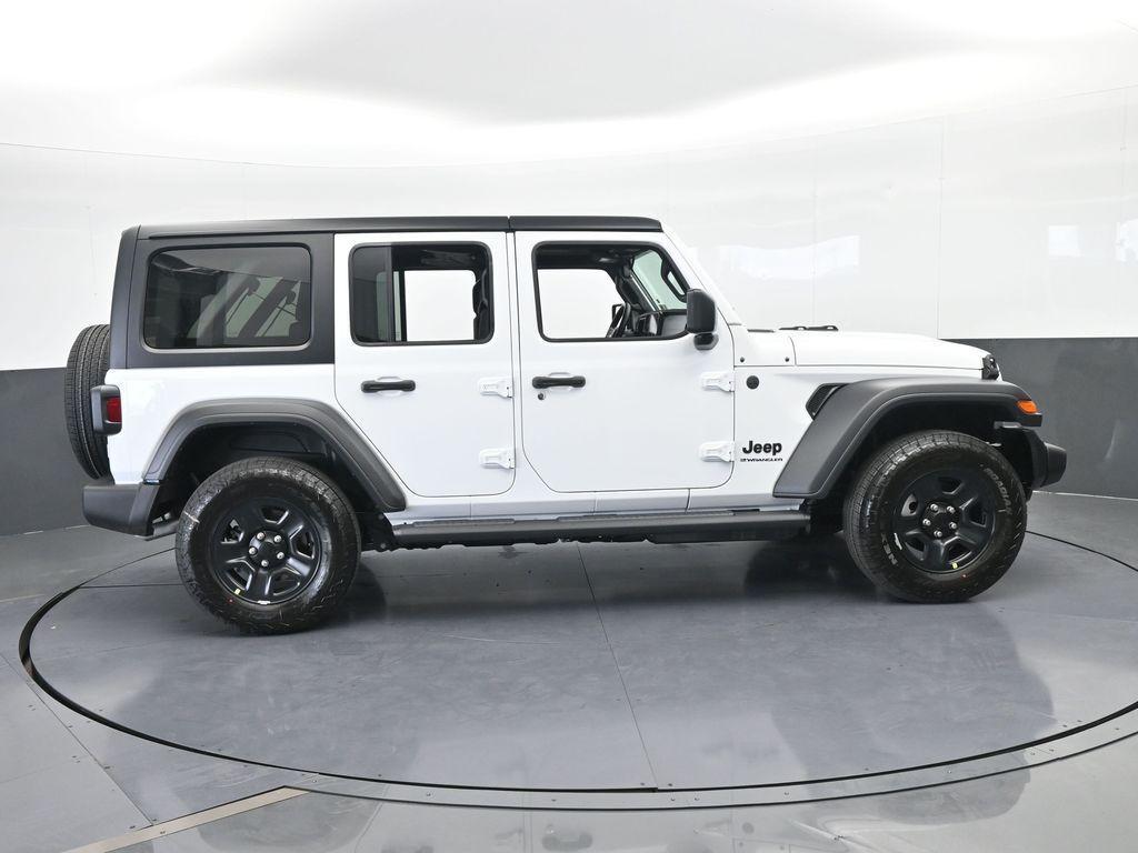 new 2026 Jeep Wrangler car, priced at $47,035
