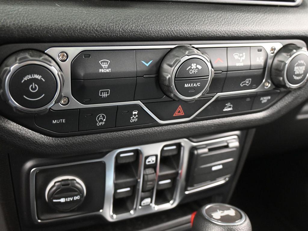 new 2026 Jeep Wrangler car, priced at $47,035