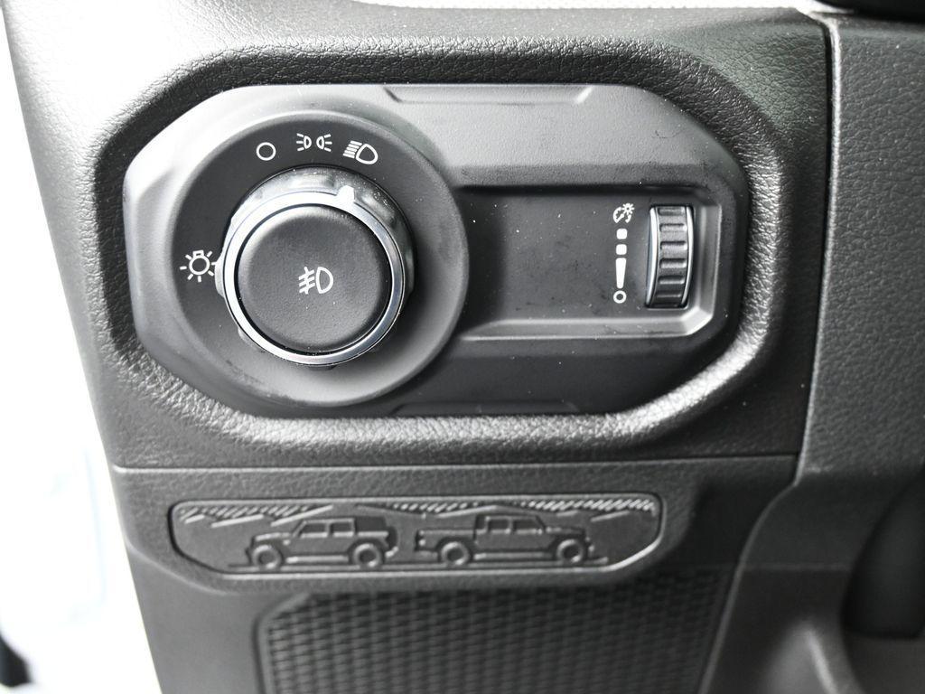 new 2026 Jeep Wrangler car, priced at $47,035