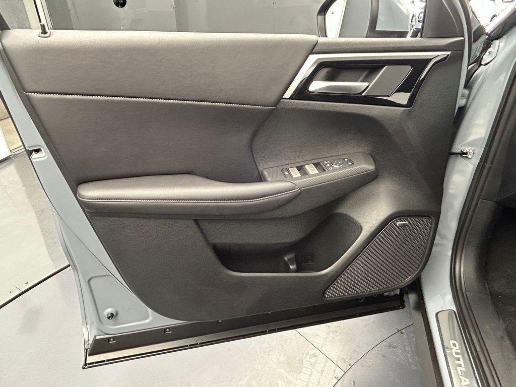 new 2026 Mitsubishi Outlander car, priced at $34,540