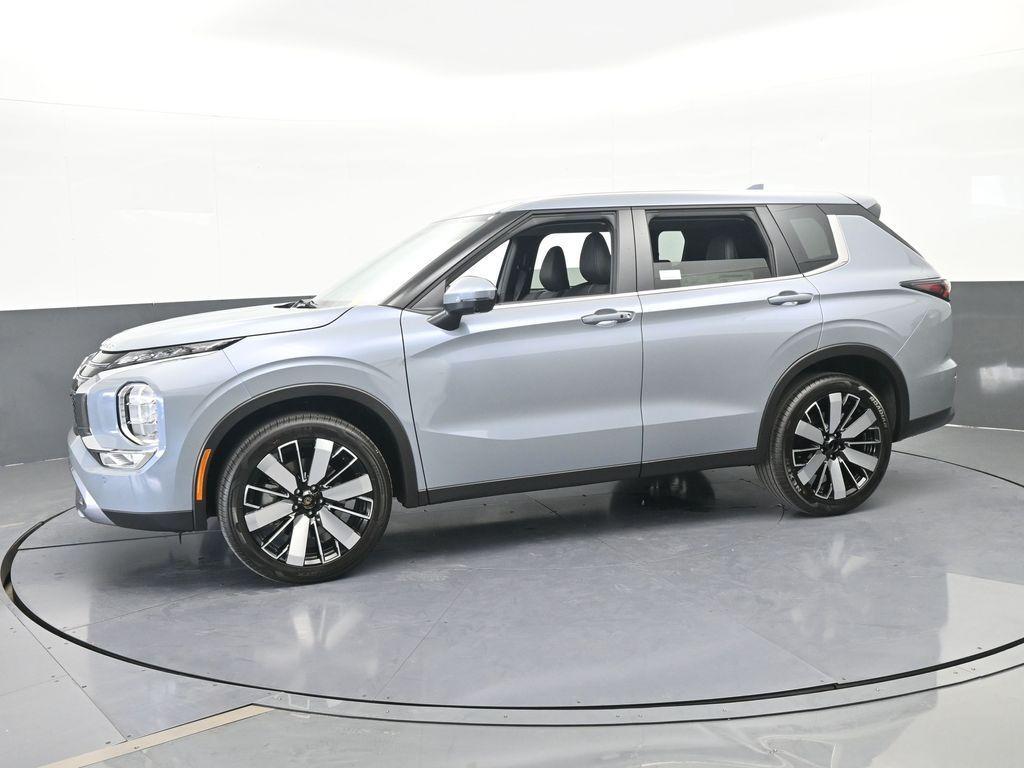 new 2026 Mitsubishi Outlander car, priced at $34,540