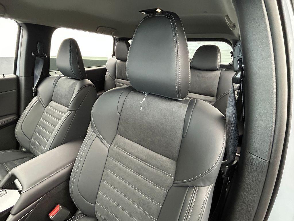 new 2026 Mitsubishi Outlander car, priced at $34,540