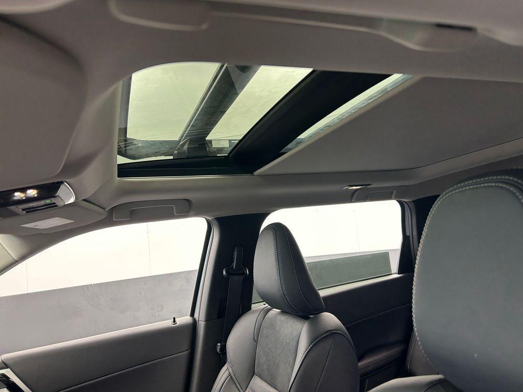 new 2025 Mitsubishi Outlander car, priced at $36,115