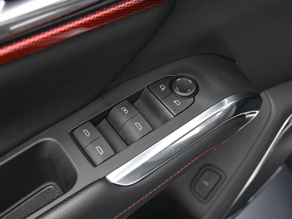 used 2024 Chevrolet Traverse car, priced at $40,998