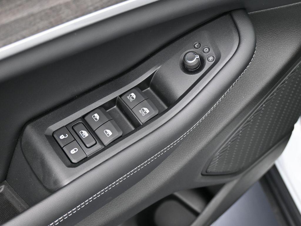 new 2025 Jeep Grand Cherokee car