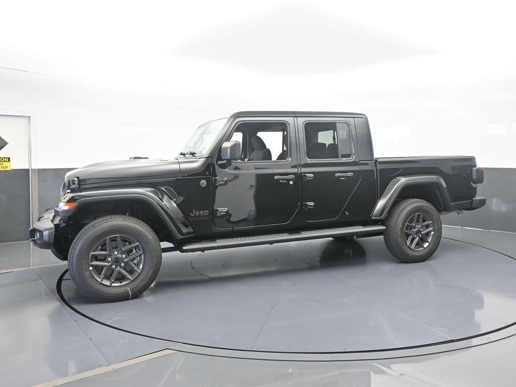 new 2026 Jeep Gladiator car, priced at $49,605