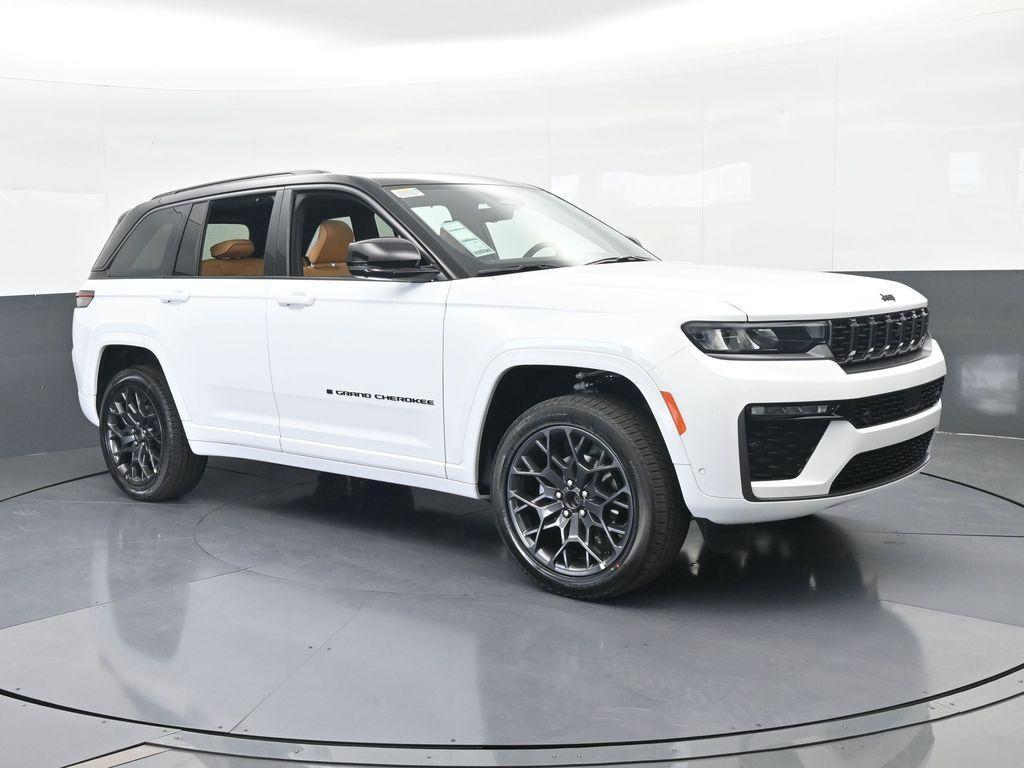 new 2026 Jeep Grand Cherokee car, priced at $64,215