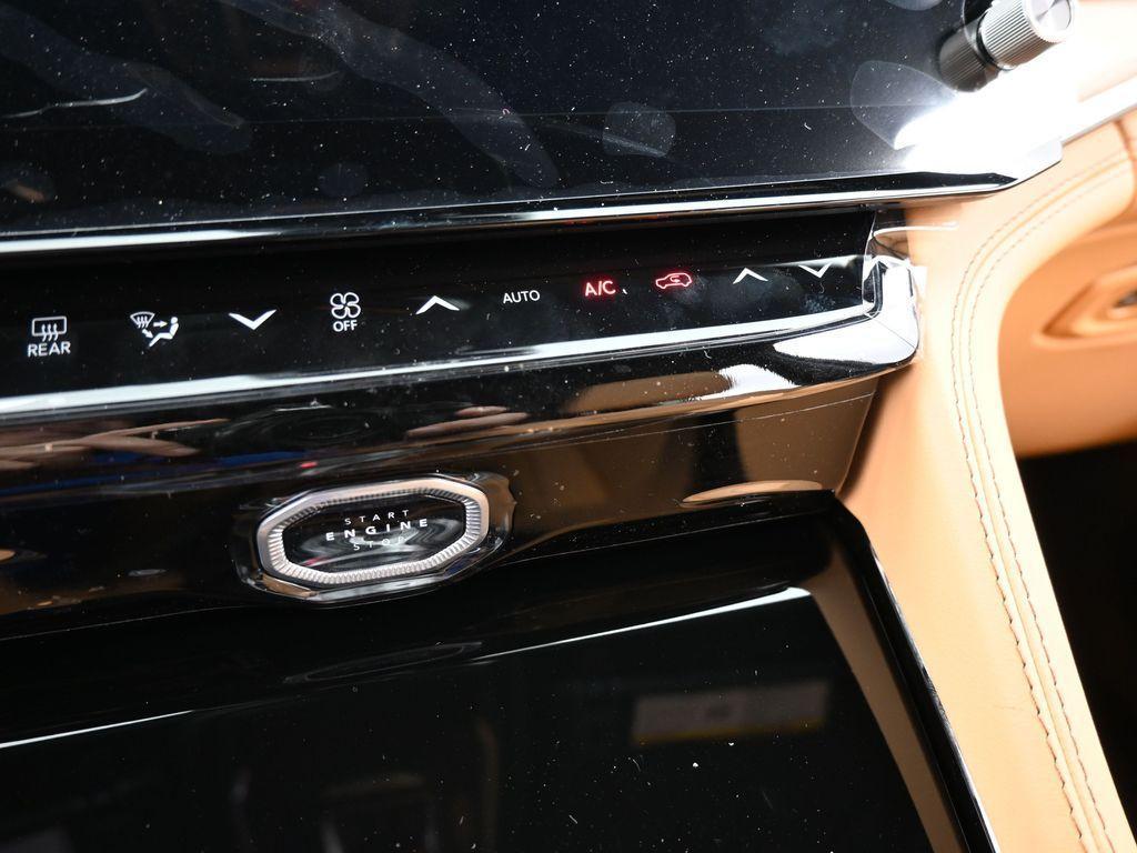 new 2026 Jeep Grand Cherokee car, priced at $64,215