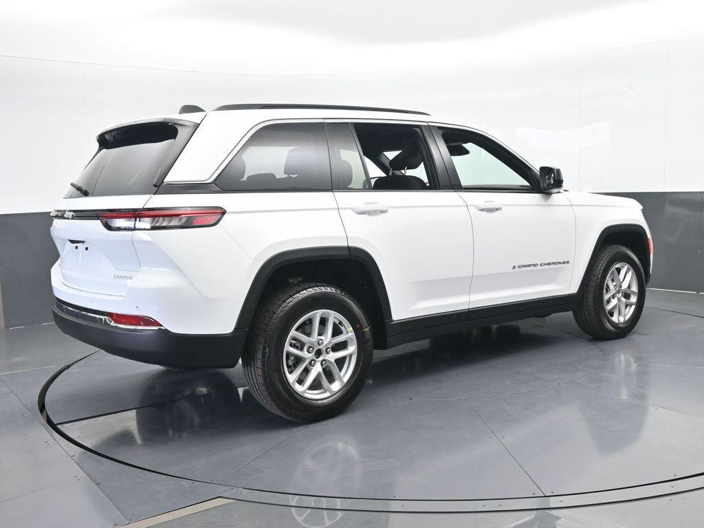 new 2026 Jeep Grand Cherokee car, priced at $37,763