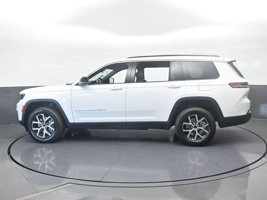 new 2025 Jeep Grand Cherokee L car