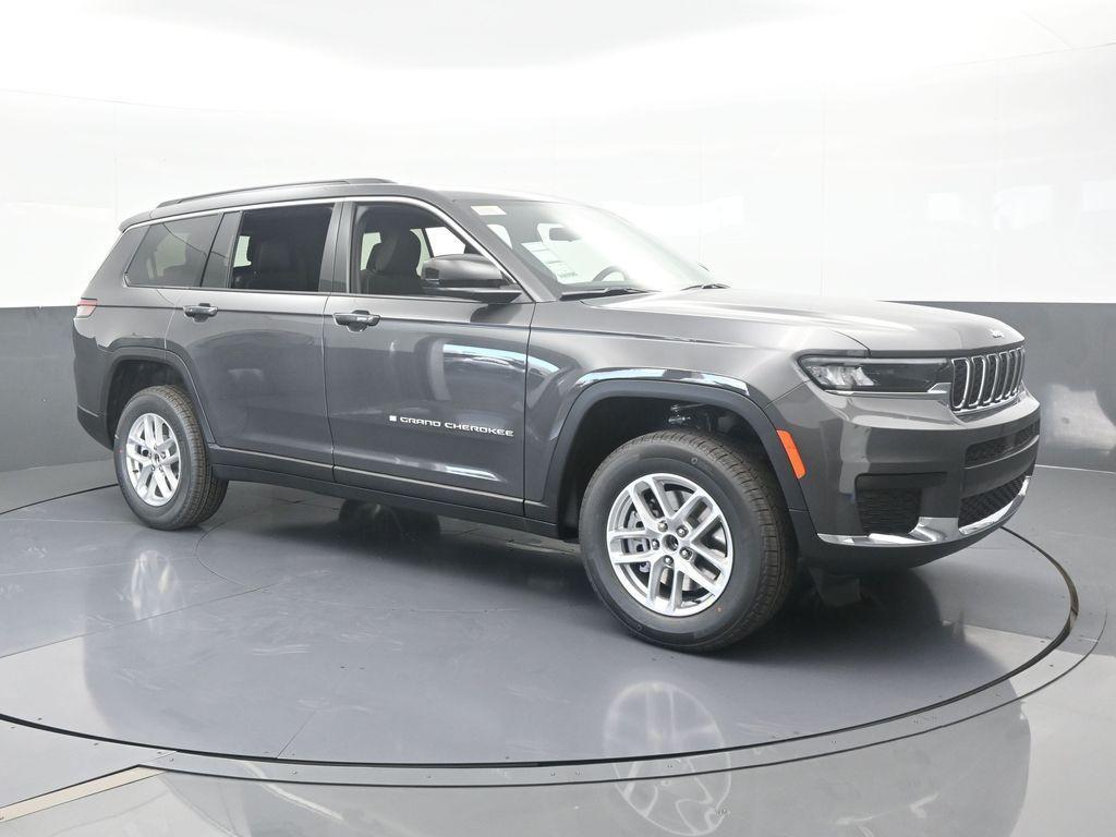 new 2025 Jeep Grand Cherokee L car