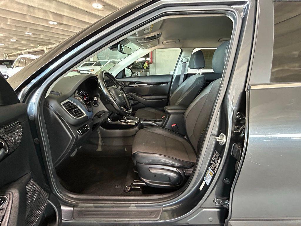 used 2022 Kia Seltos car, priced at $17,367