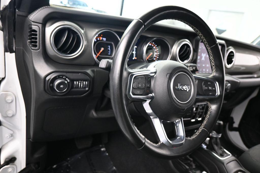 used 2022 Jeep Wrangler Unlimited car, priced at $31,500