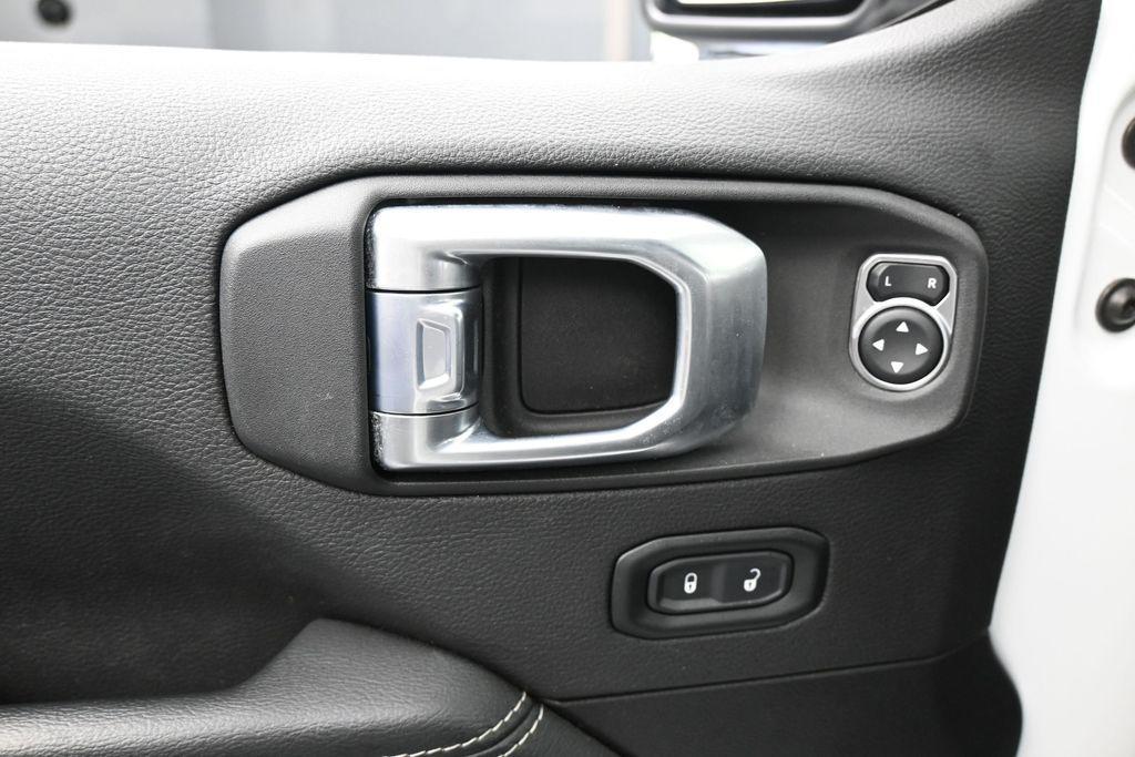 used 2022 Jeep Wrangler Unlimited car, priced at $31,500